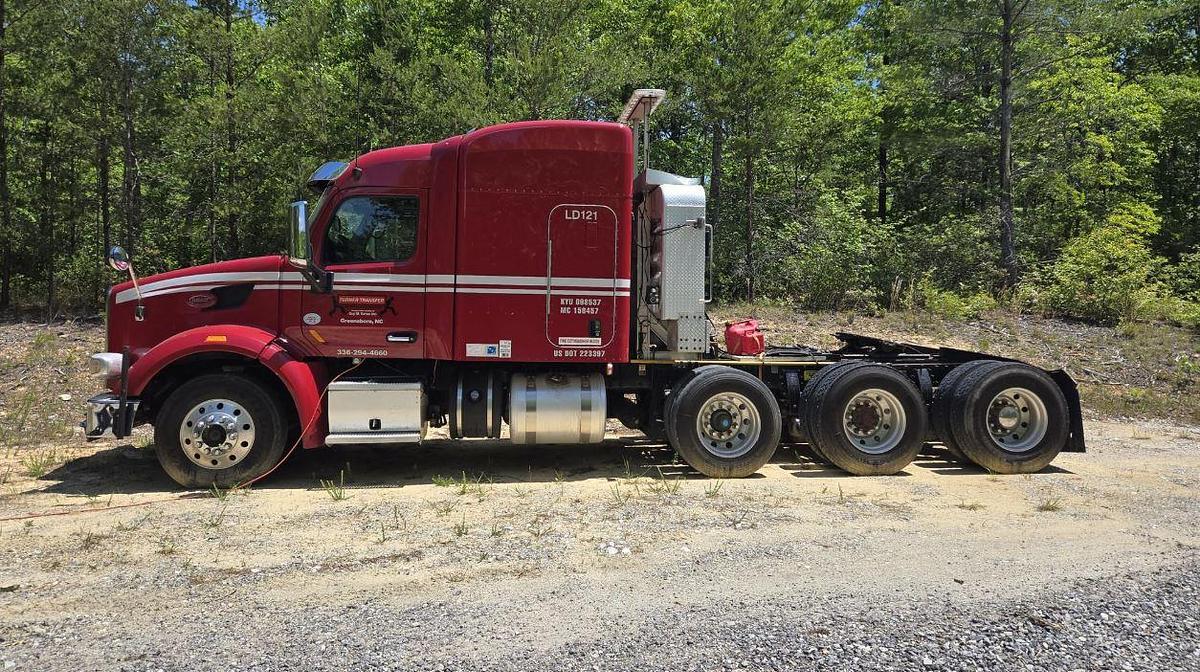 Used 2016 Peterbilt 567 Sleeper Truck