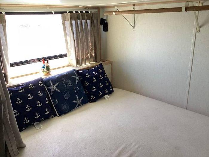 Used 2004 Country Home Houseboat