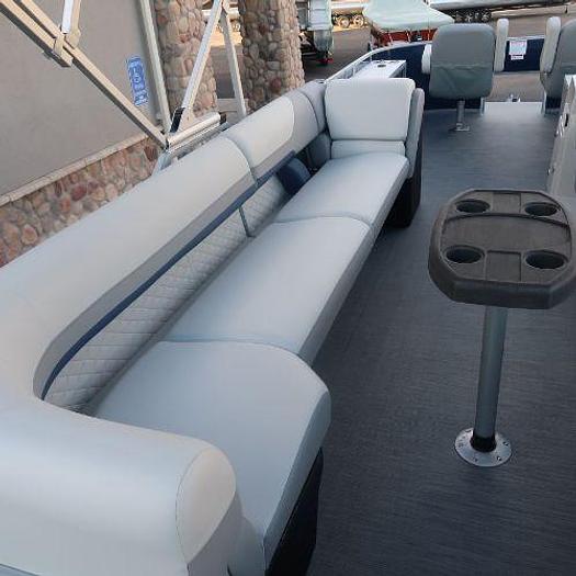 Used 2024 Lowe SF232WT