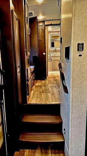 Used 2022 Jayco North Point 382FLRB