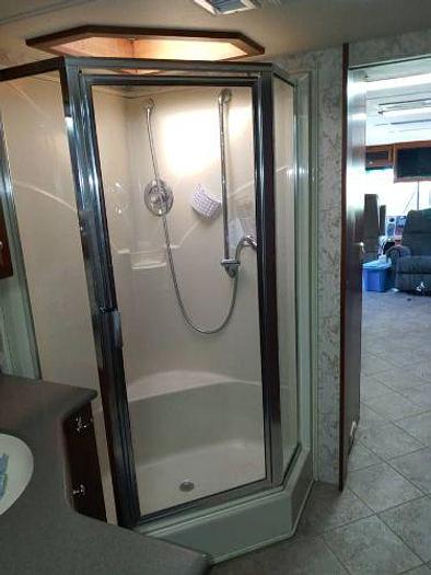 Used 2003 Travel Supreme 40ft RV