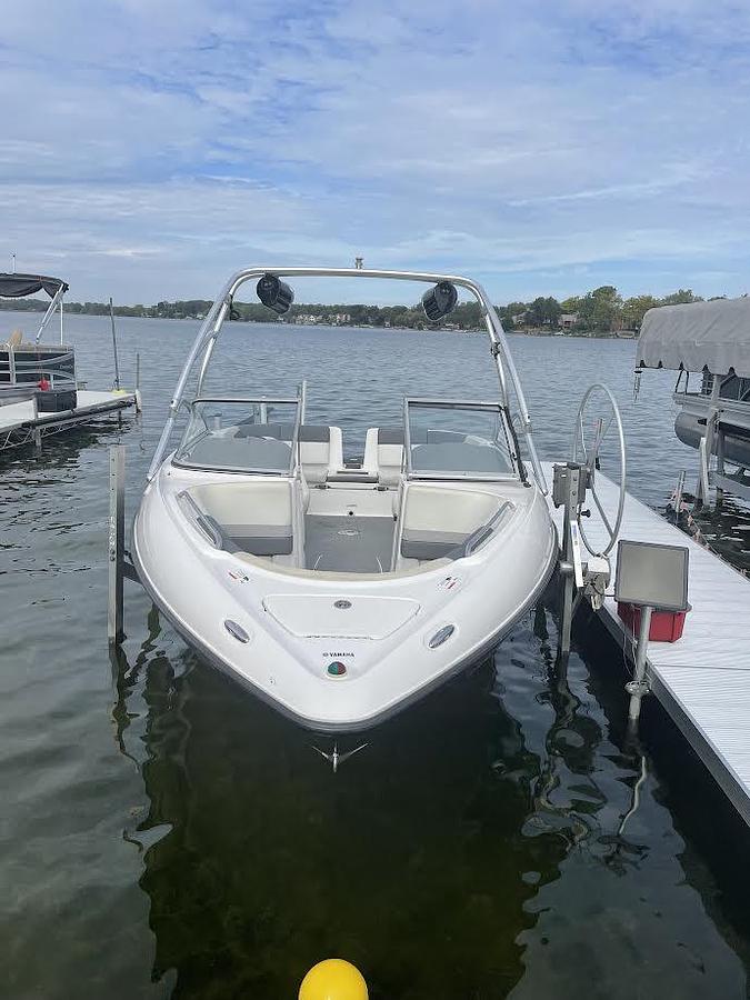 Used 2005 Yamaha AR230 with Trailer