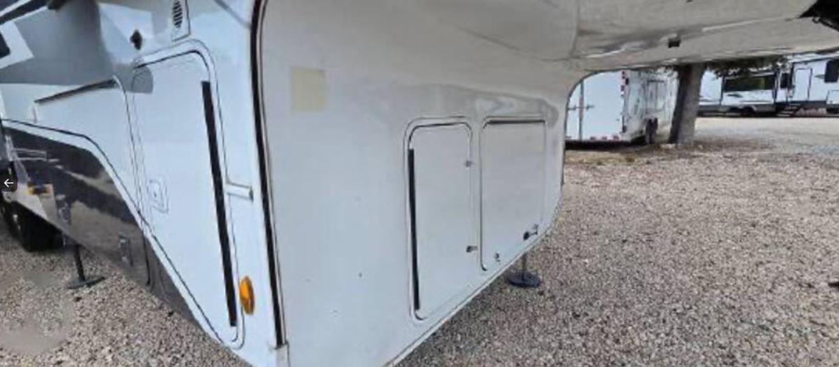 Used 2024 Keystone Alpine 3303CK Fifth Wheel