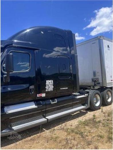 Used 2017 Freightliner CASCADIA 125 EVOLUTION