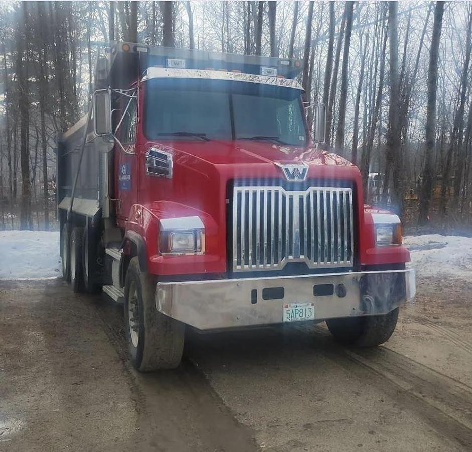 Used 2015 Western Star 4700
