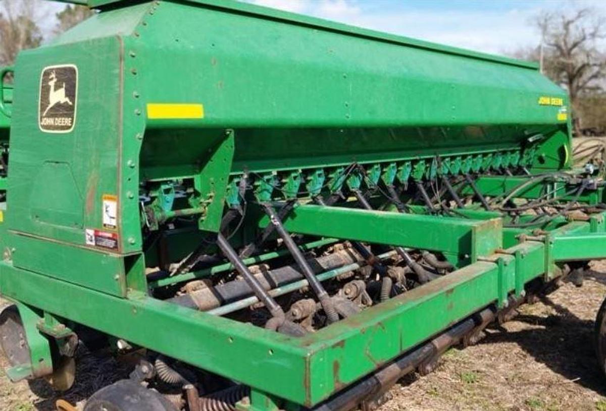 Used 2003 JOHN DEERE 1590&1560 Attached With Houck Hitch
