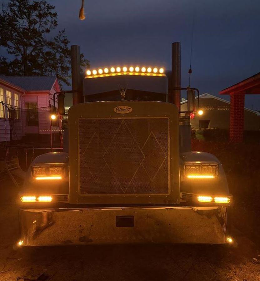 Used 1998 Peterbilt 379EXHD