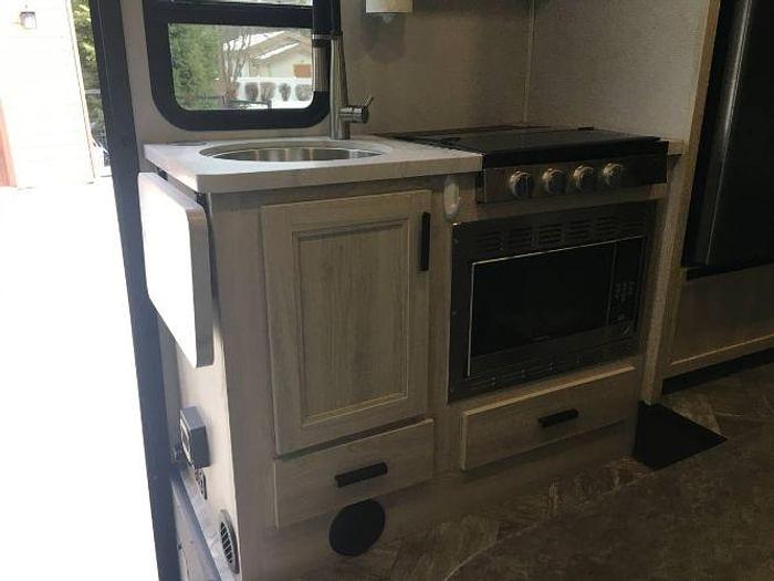 Used 2021 Sunseeker Classic 2350 LE