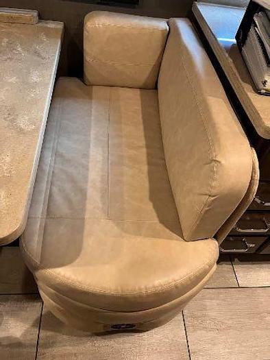 Used 2020 Tiffin Allegro RED 33AL