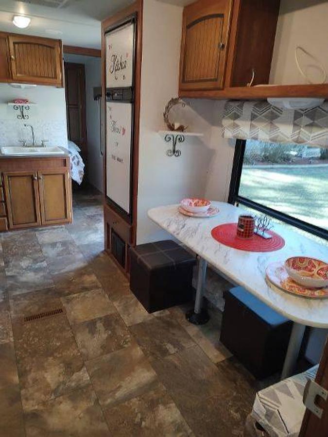 Used 2013 Jayco Jay Feather Ultra Lite 24T Travel Trailer