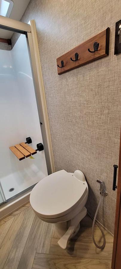 Used 2023 Vanleigh Vilano 320GK Fifth Wheel