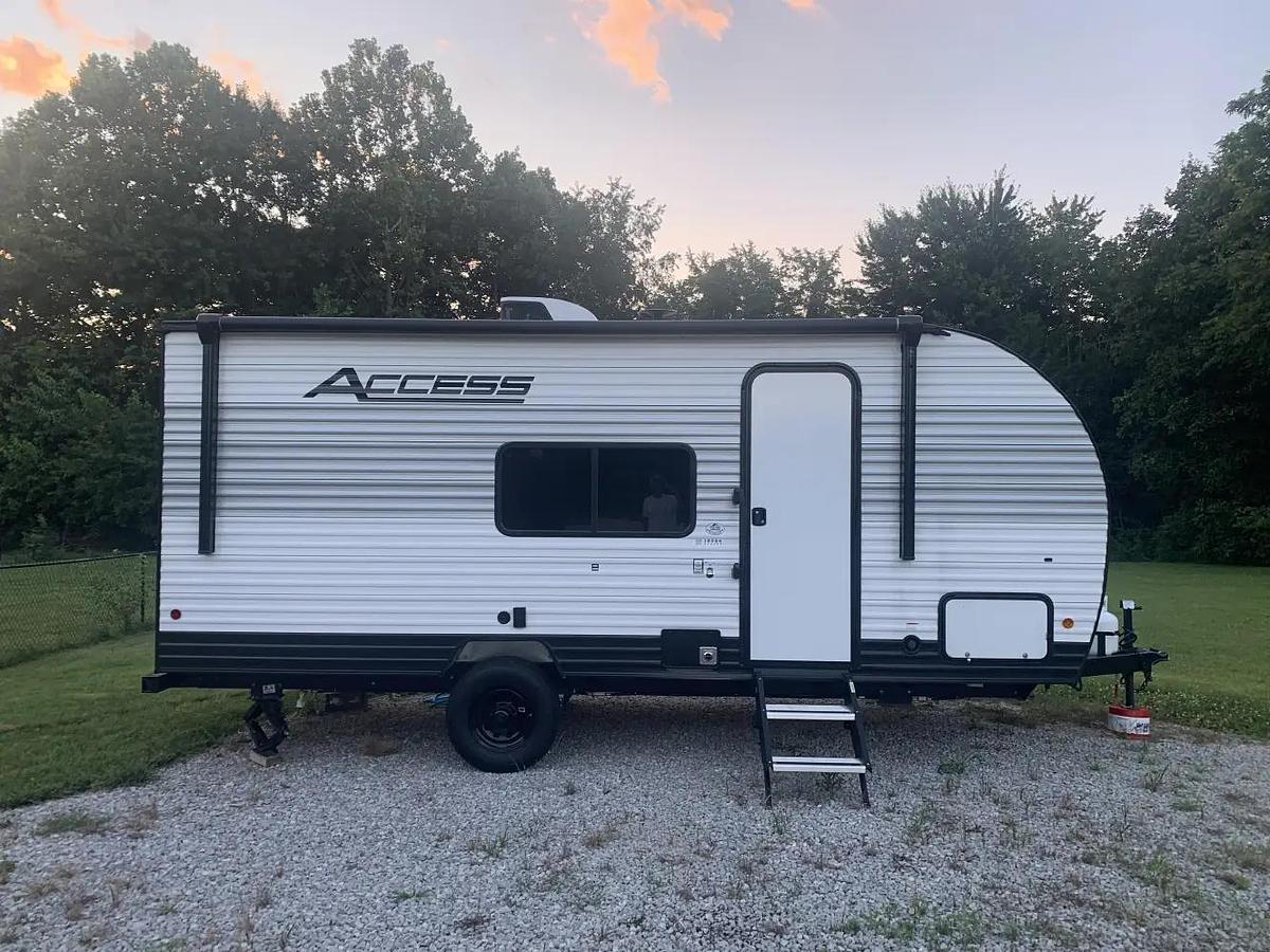 Used 2025 Winnebago Access 18DBH