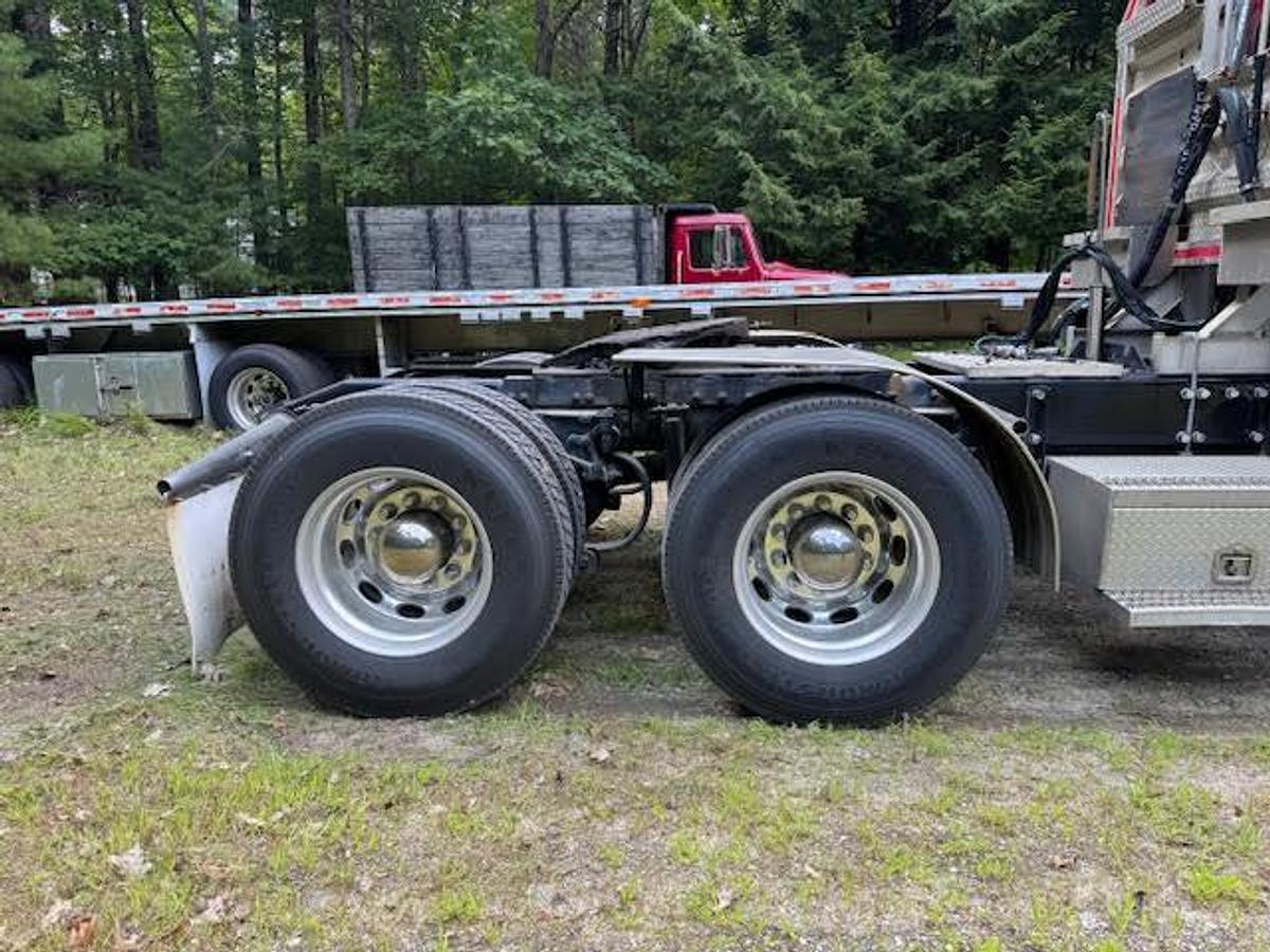 Used 2009 Peterbilt 389