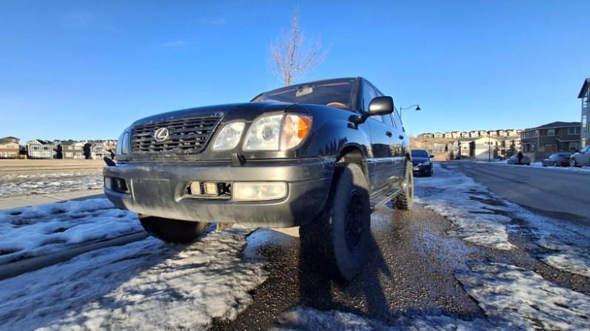 Used 2002 Lexus LX470