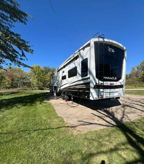Used 2024 Jayco Pinnacle 36KPTS