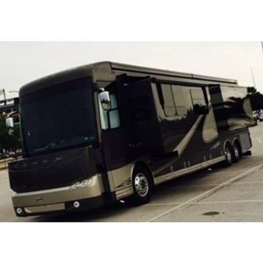 Used 2009 Newmar Essex 4517