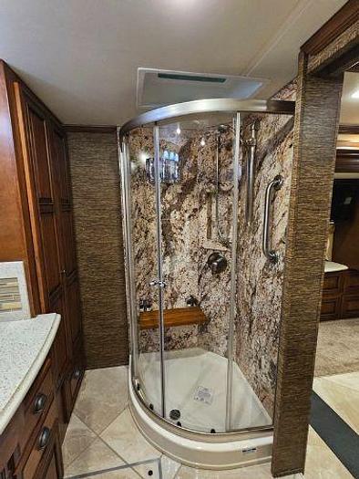 Used 2015 Newmar Dutch Star 4018