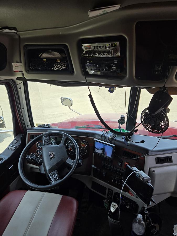 Used 2020 Western Star 5700XE