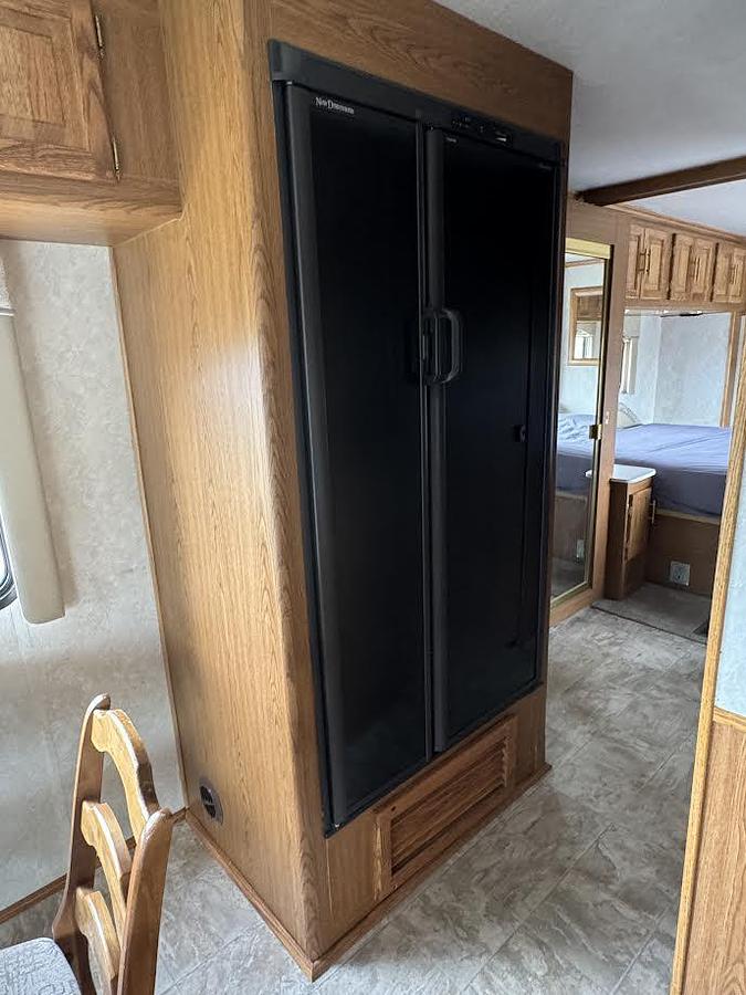 Used 2002 Tiffin Motorhomes Allegro Bay 37DB Class A Motorhome