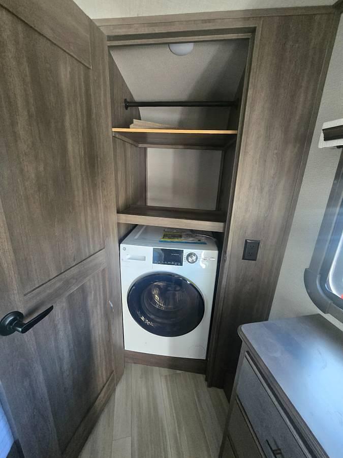 Used 2022 Grand Design Solitude 378 Mbs