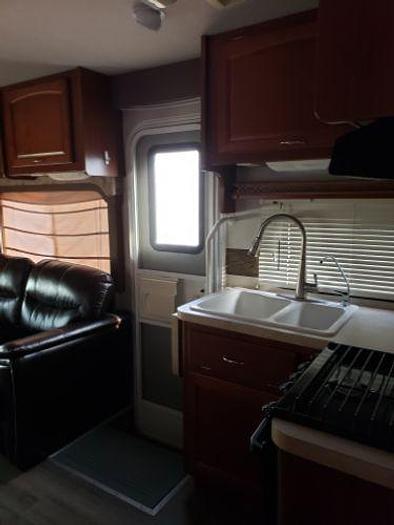 Used 2008 Fleetwood Tioga 31M