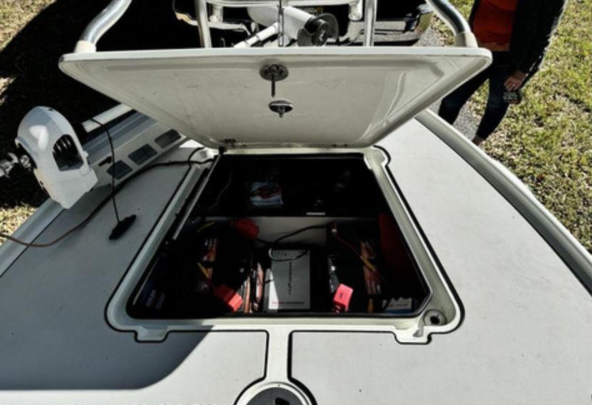 Used 2015 Action craft boat