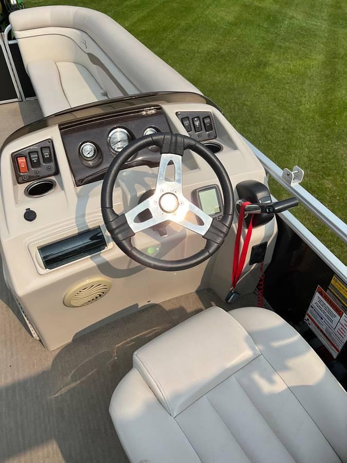 Used 2014 Bennington 22 SSX Pontoon