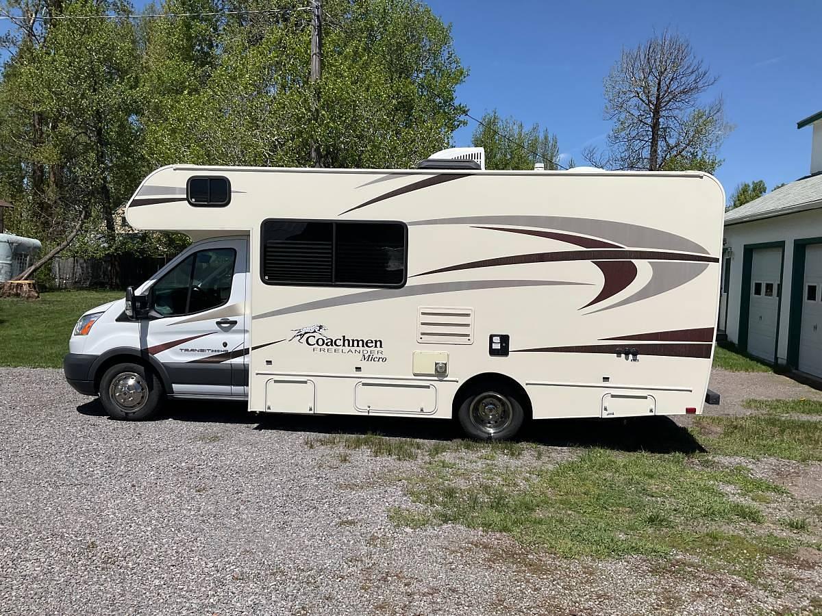 Used  2016 Coachmen 20CB