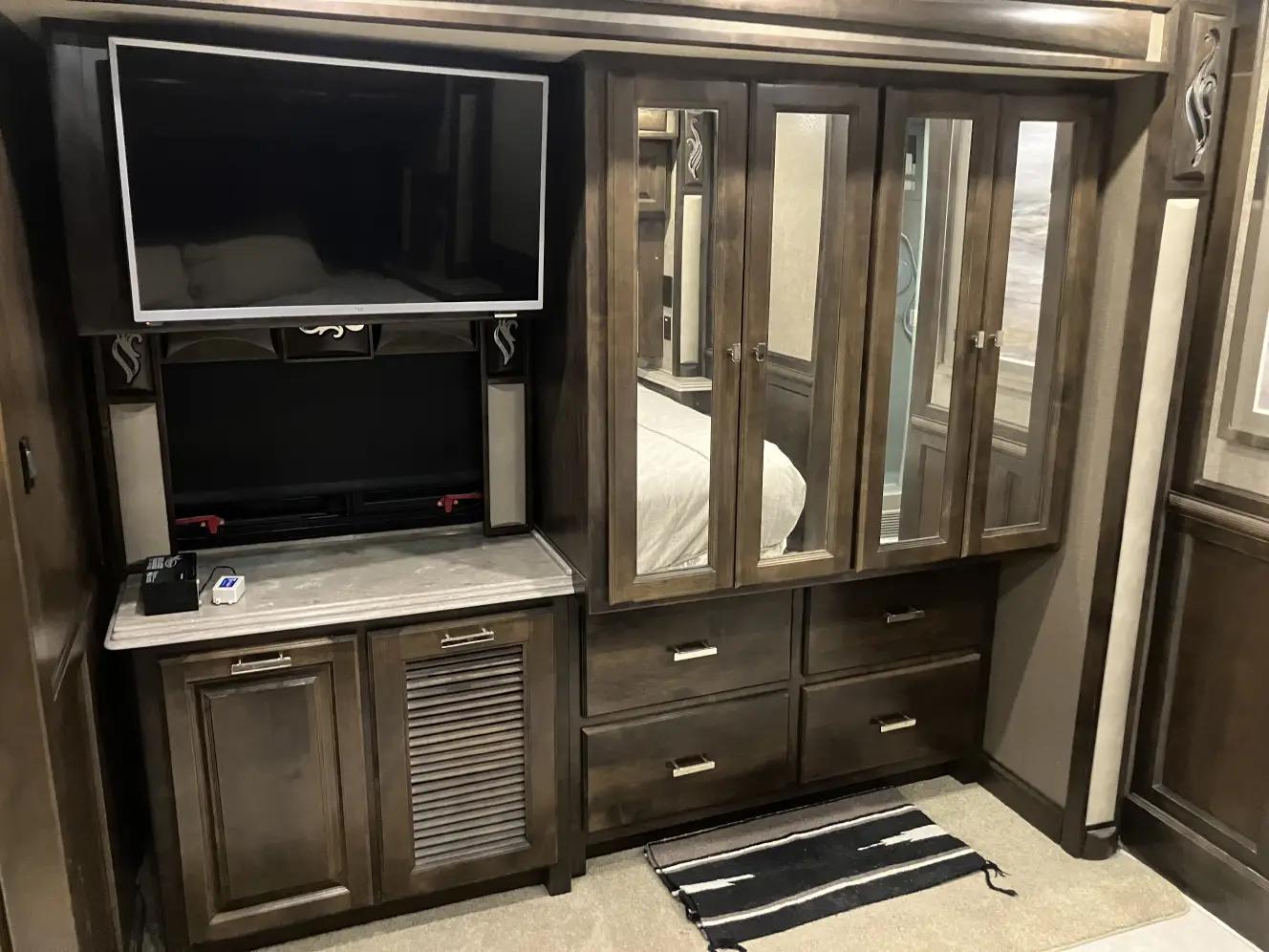 Used 2019 Tiffin Phaeton 37bh