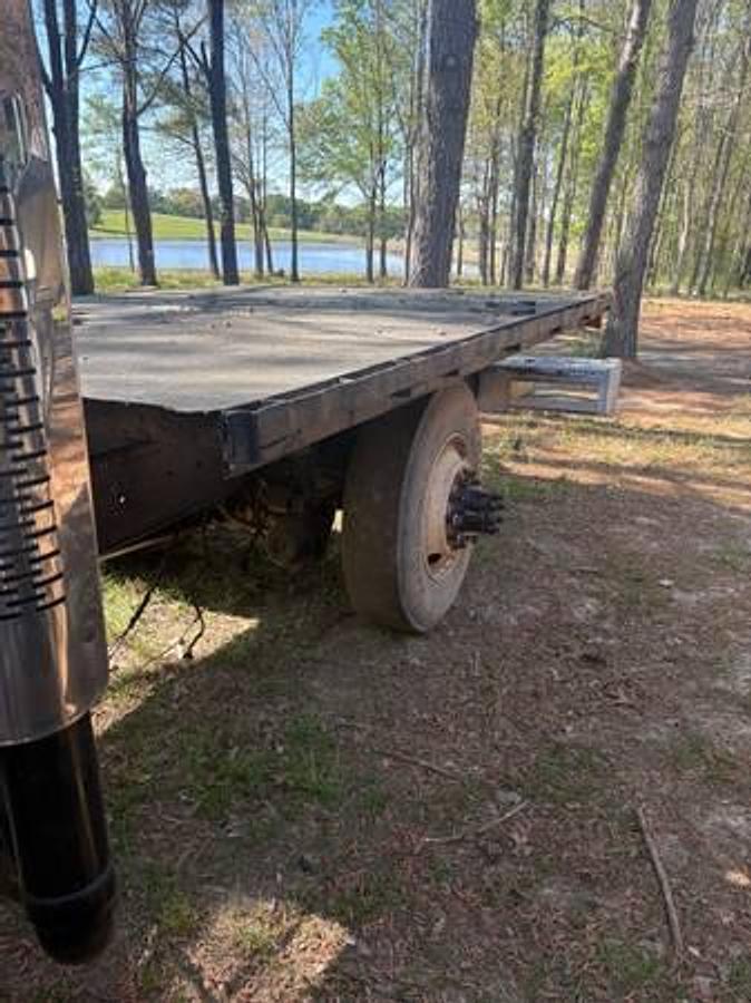 Used 2004 International 4200