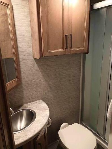 Used 2021 Thor Motor Coach Quantum LH26