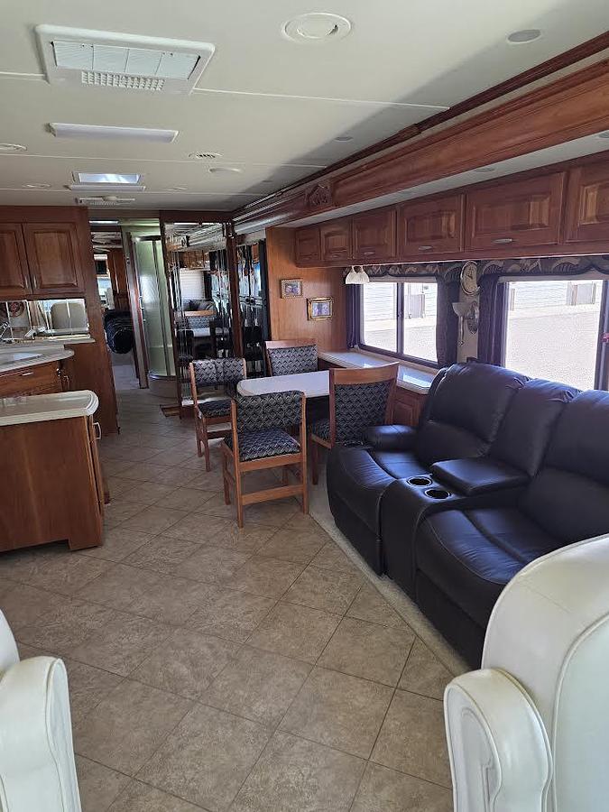 Used 2009 Holiday Rambler Scepter 42PDQ Class A Motorhome