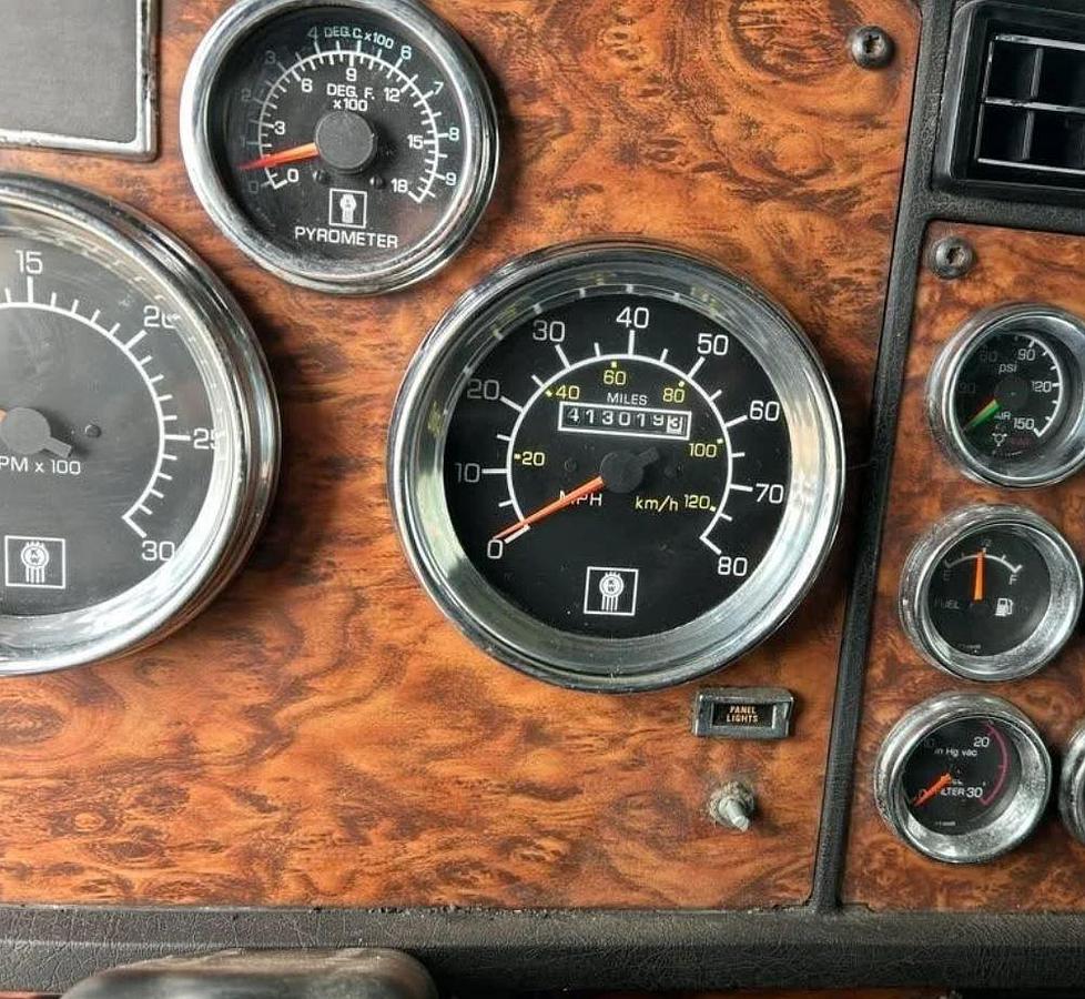 Used 2000 Kenworth W900L