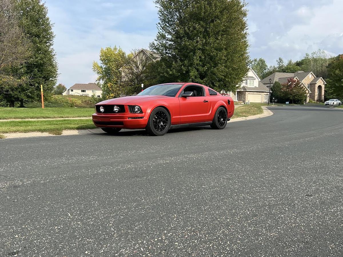 Used 2006 Ford Mustang Fastback