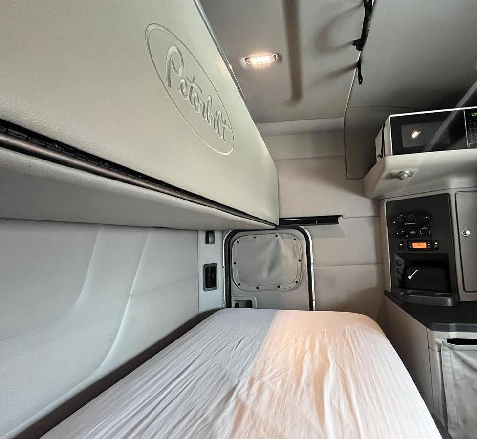 Used 2019 PETERBILT 57