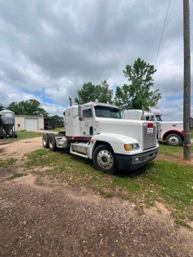 Used 1993 Freightliner FLD120