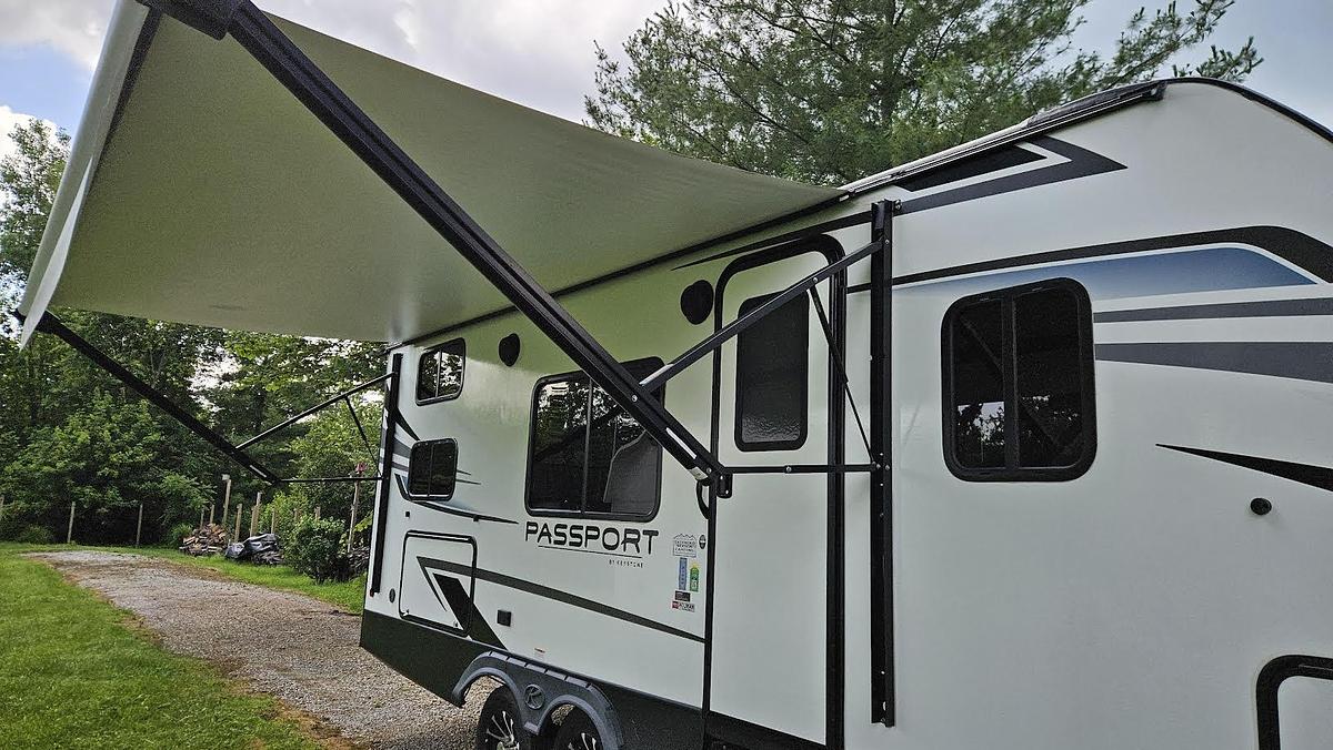 Used 2022 Keystone Passport 219BH