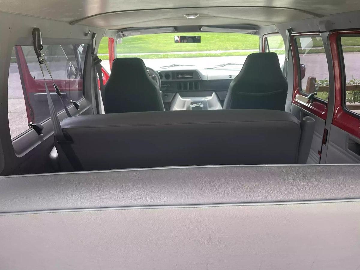 Used 1995 Dodge Ram Van B1500