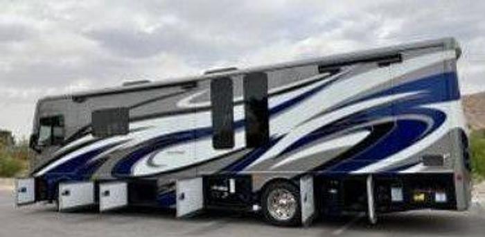 Used 2017 Fleetwood Pace Arrow 35MHave contracted with eBay Motors Dealer and financing, transportation & maintenance options are now available.Just installed (Approx $2,500-$3,000) brand new Ironman tires (all 6) on the RV  36 FT, 2017 Fleetwood Pace ...