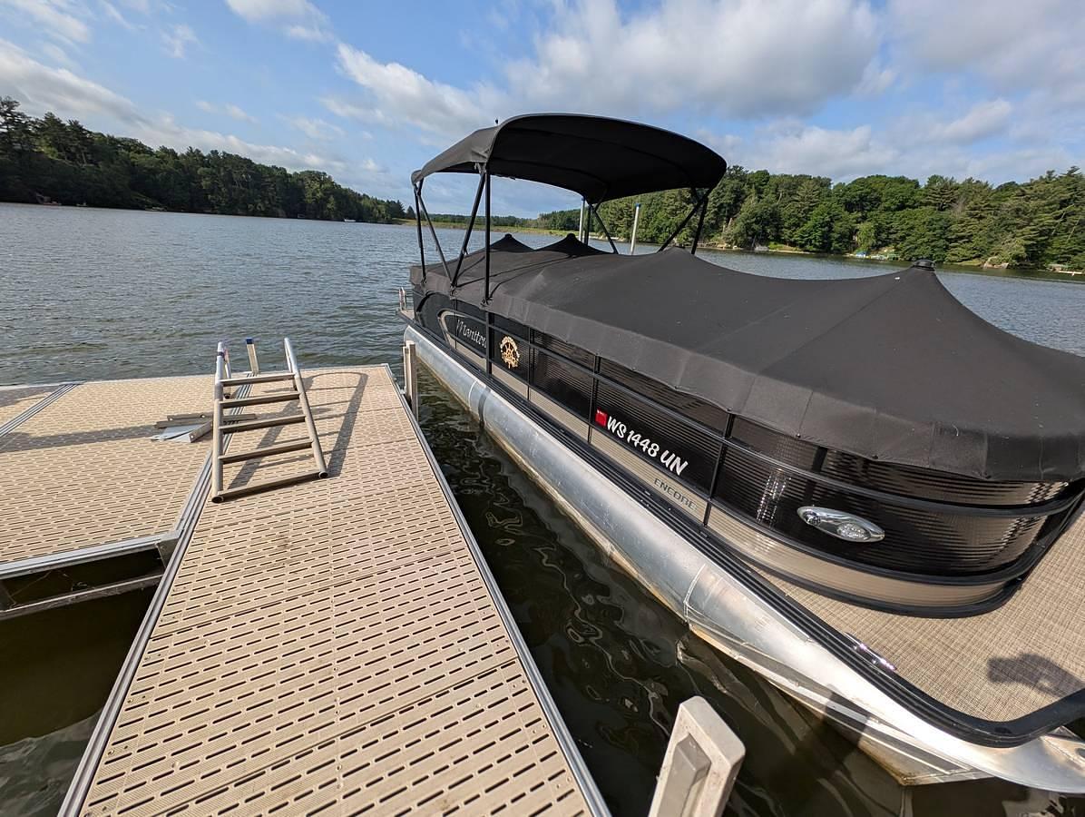 Used 2022 Encore RF SHOP Manitou Tritoon Boat