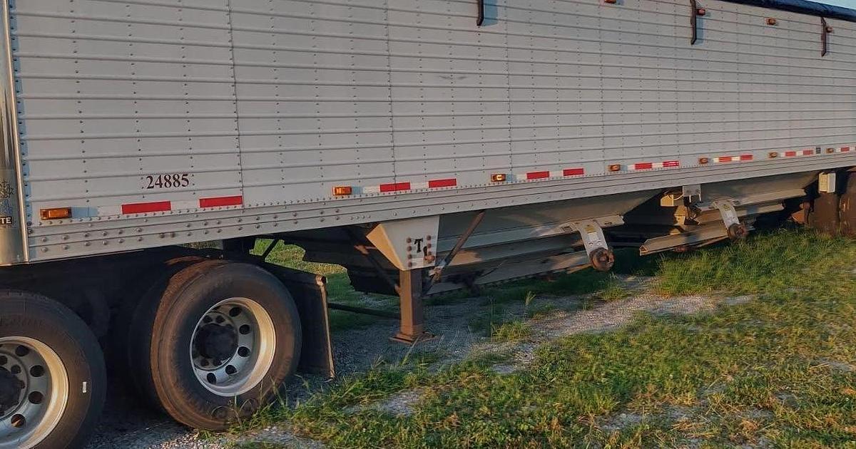 Used 2011 Timpte Hopper Bottom Trailer