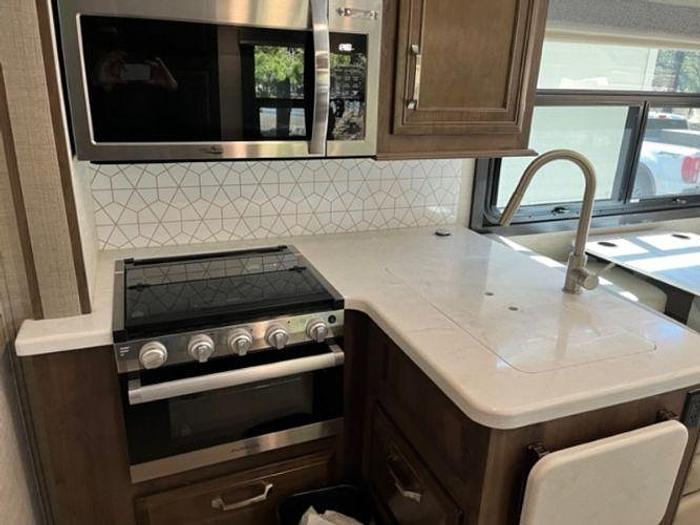 Used 2022 Entegra Esteem 27U