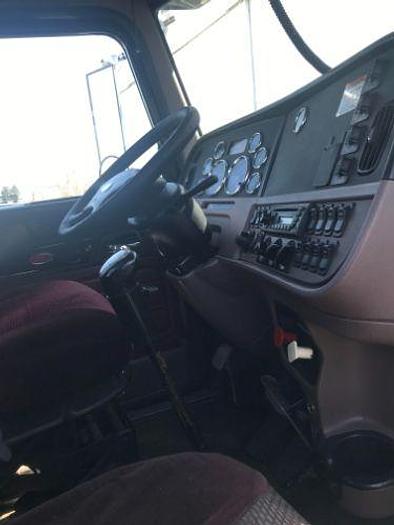 Used 2013 Peterbilt 388