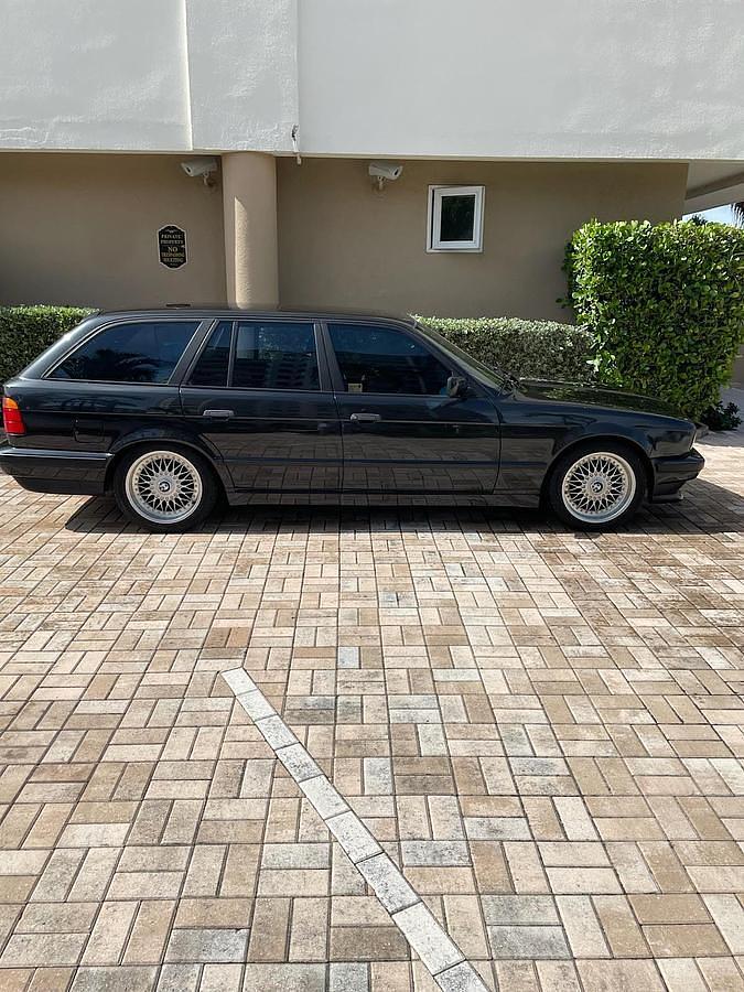 Used 1995 BMW 525i Touring Wagon
