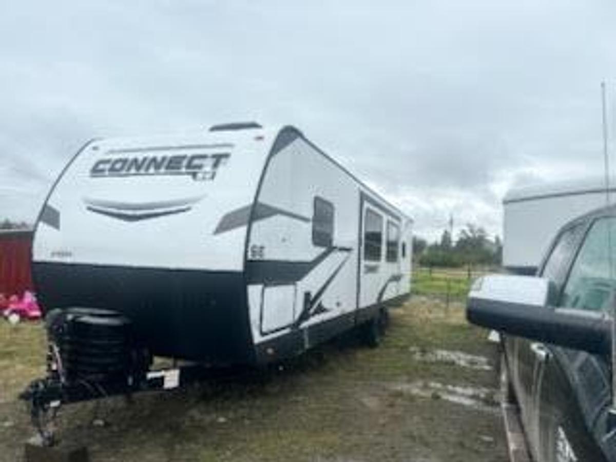 Used 2025 KZ Connect 301BHKSE