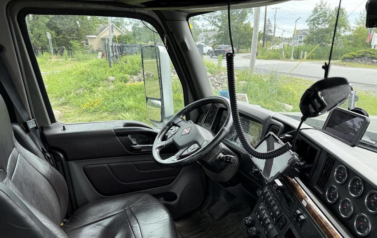 Used 2022 International Lonestar