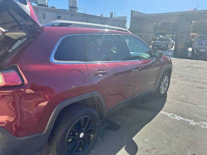 Used 2019 Jeep Cherokee Latitude
