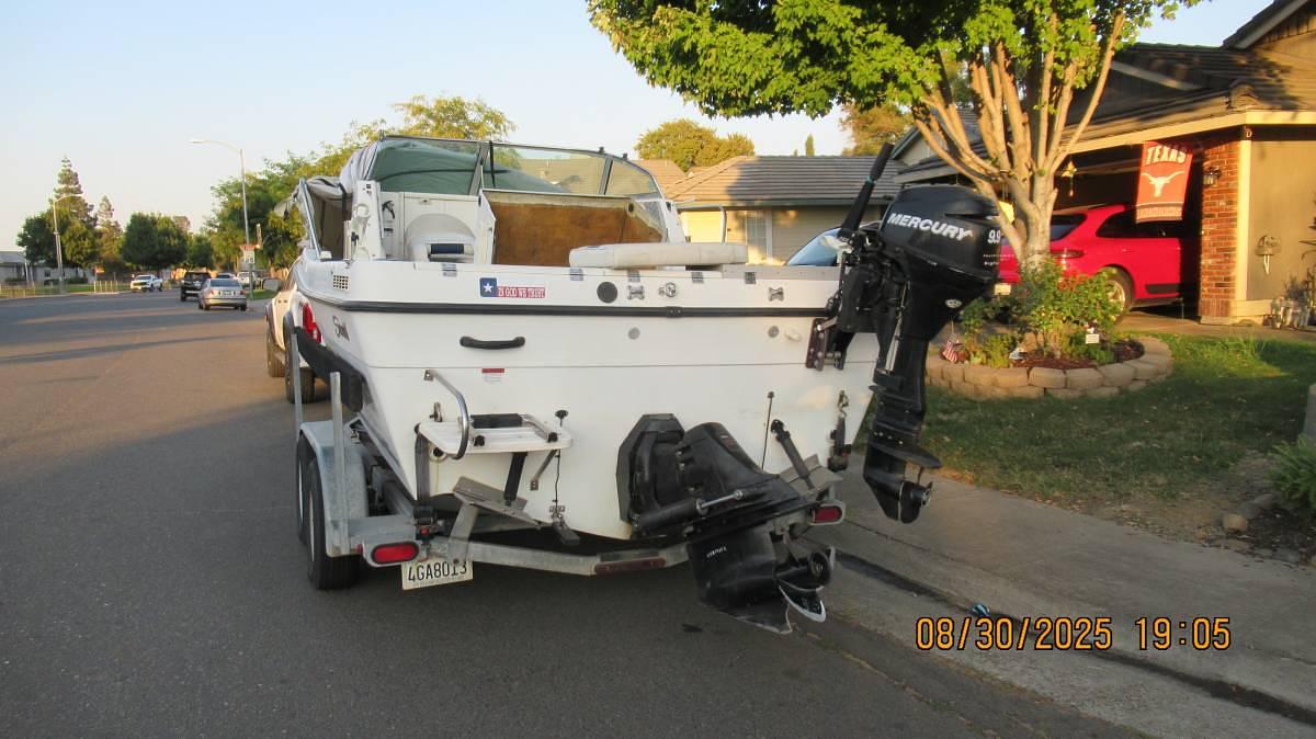 Used 2000 Sea Swirl Striper