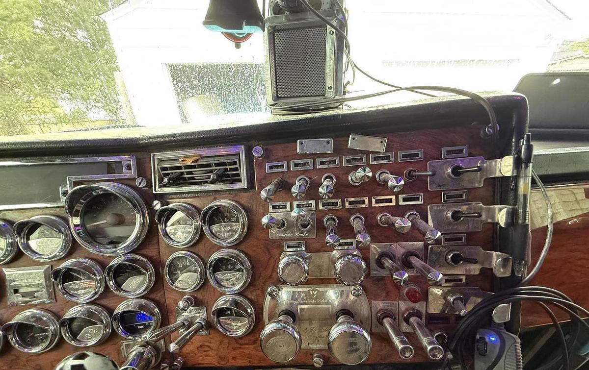 Used 1998 Peterbilt 379EXHD