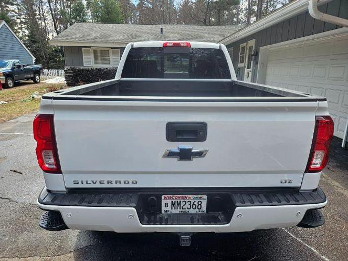 Used 2017 Chevrolet Silverado LTZ 6.2 L 8 SPD HALFTON